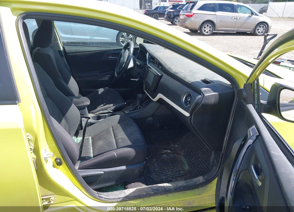 2017 TOYOTA COROLLA IM VIN: JTNKARJE5HJ530325