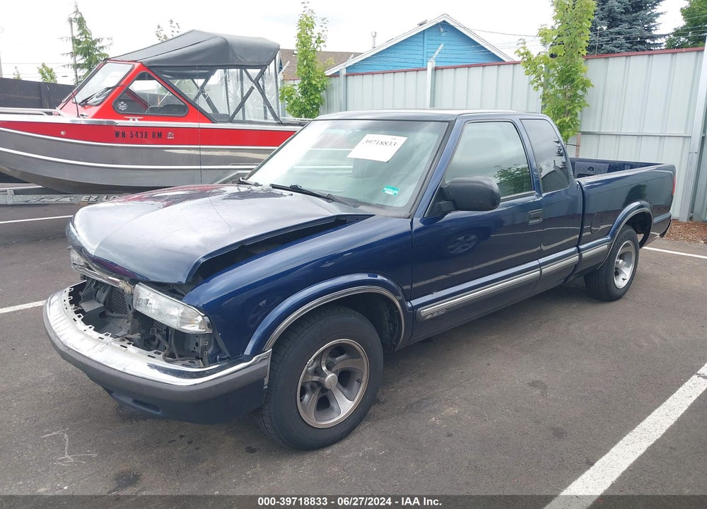 2001 CHEVROLET S-10 LS VIN: 1GCCS19WX18193328