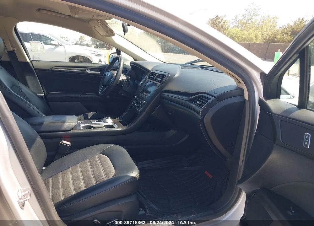 2018 FORD FUSION SE VIN: 3FA6P0HD7JR161658