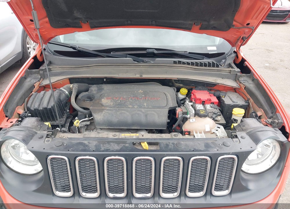 2018 JEEP RENEGADE LATITUDE FWD VIN: ZACCJABBXJPJ48180