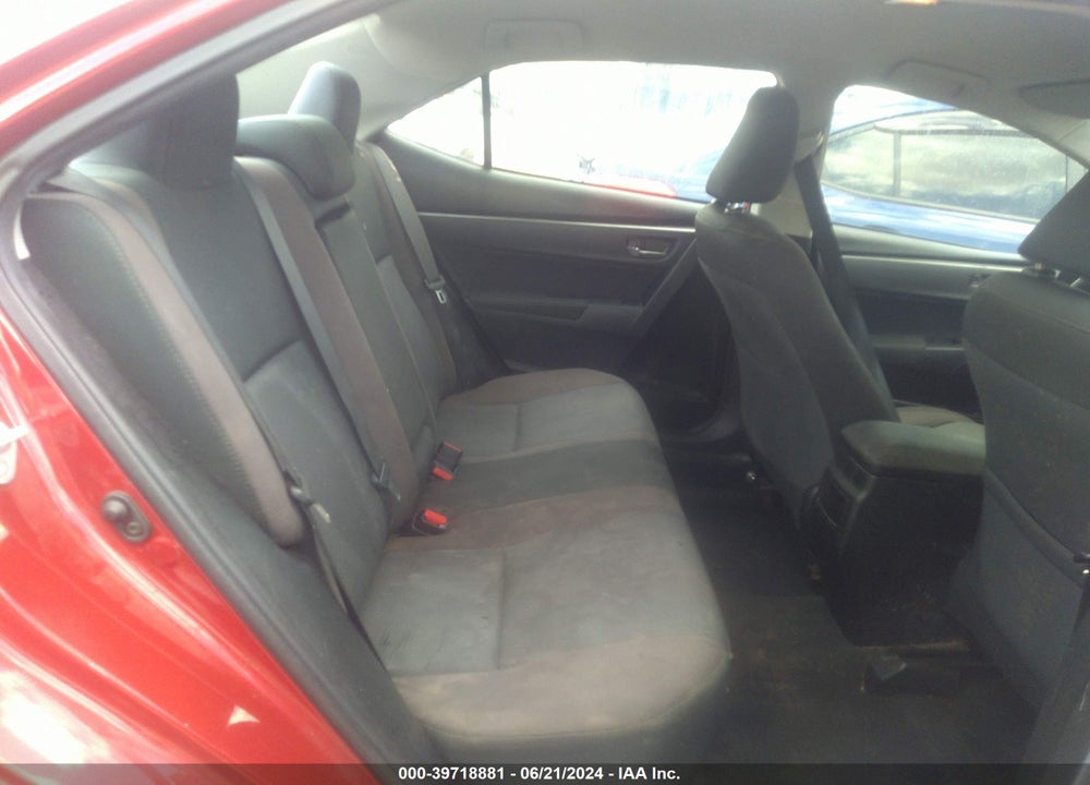 2018 TOYOTA COROLLA LE VIN: 5YFBURHE9JP842571