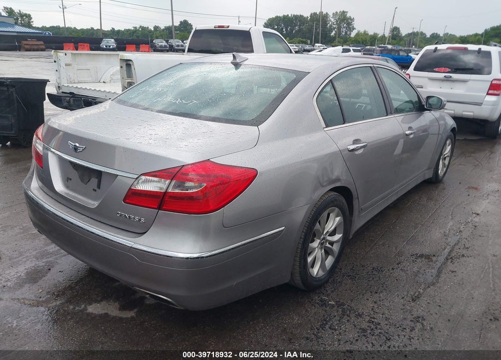 2013 HYUNDAI GENESIS 3.8 VIN: KMHGC4DD7DU246354