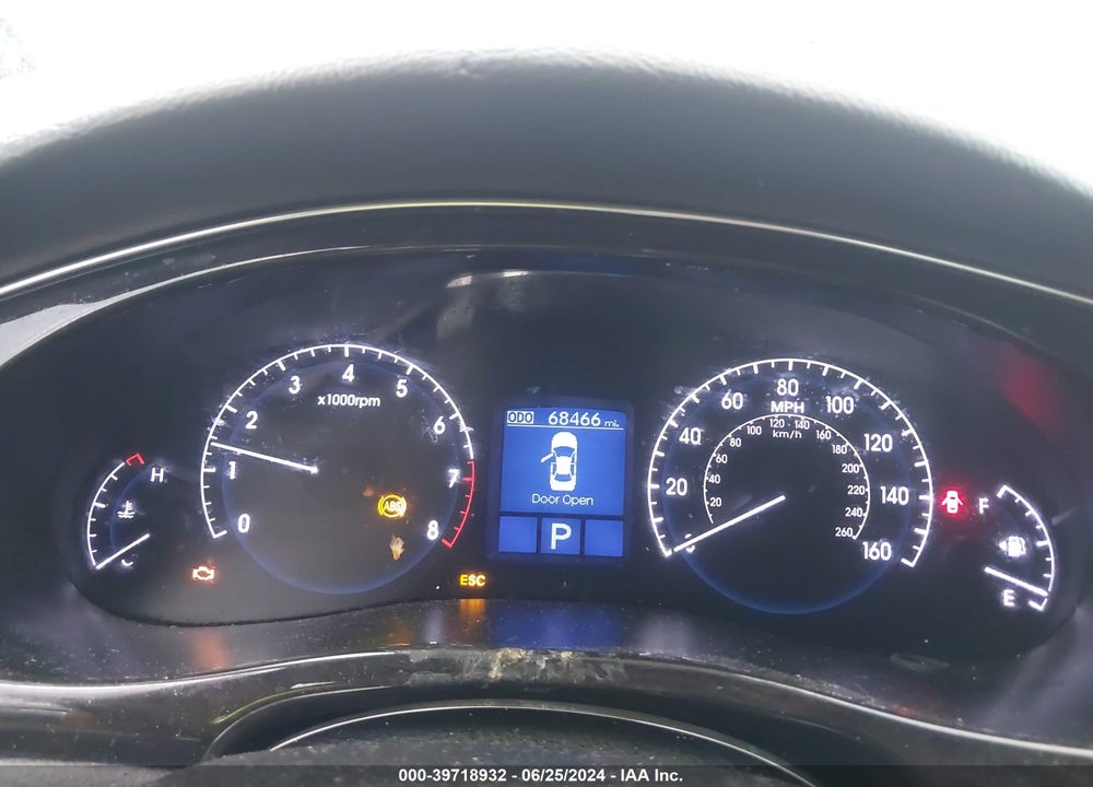 2013 HYUNDAI GENESIS 3.8 VIN: KMHGC4DD7DU246354