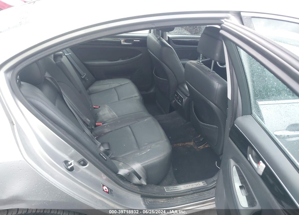 2013 HYUNDAI GENESIS 3.8 VIN: KMHGC4DD7DU246354