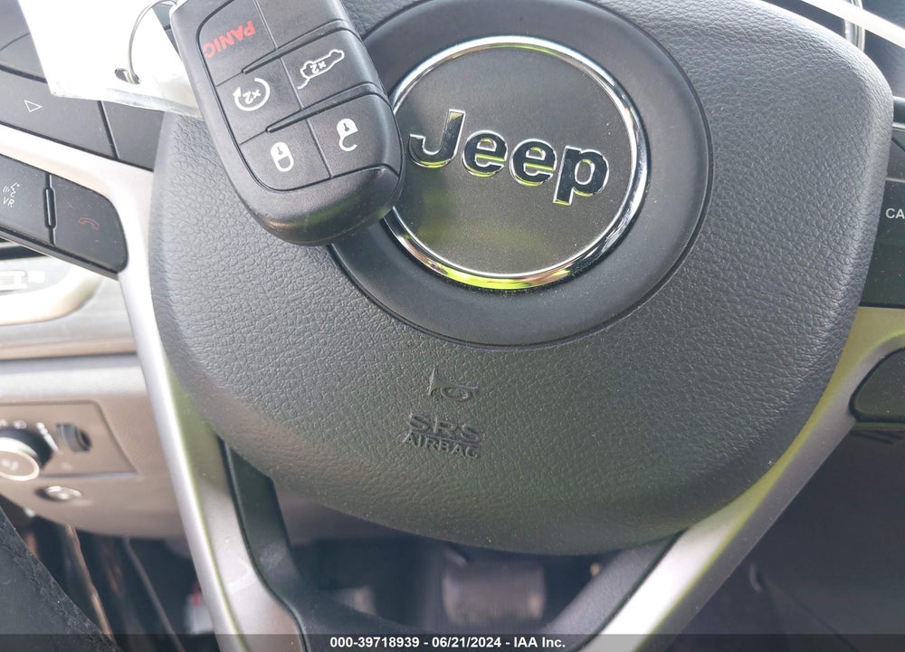 2021 CHEROKEE JEEP GRAND  LAREDO X 4X2 VIN: 1C4RJEAG4MC680972