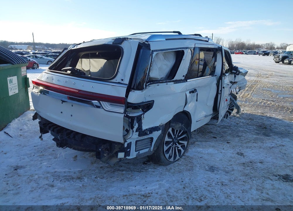 2022 LINCOLN NAVIGATOR RESERVE VIN: 5LMJJ2LT5NEL18119