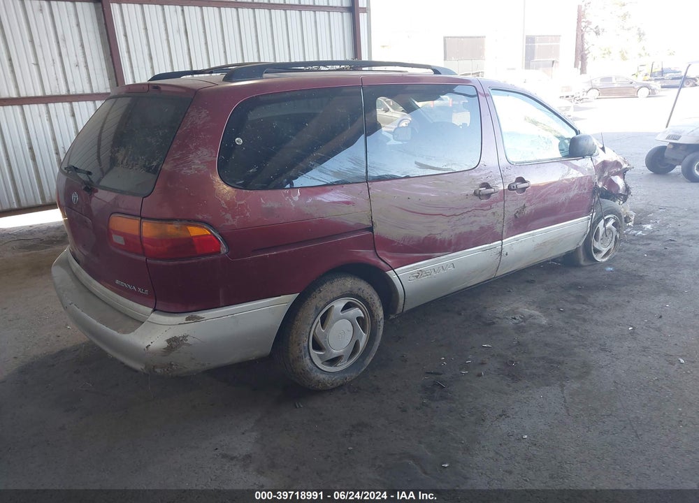 2000 TOYOTA SIENNA XLE VIN: 4T3ZF13C7YU286826