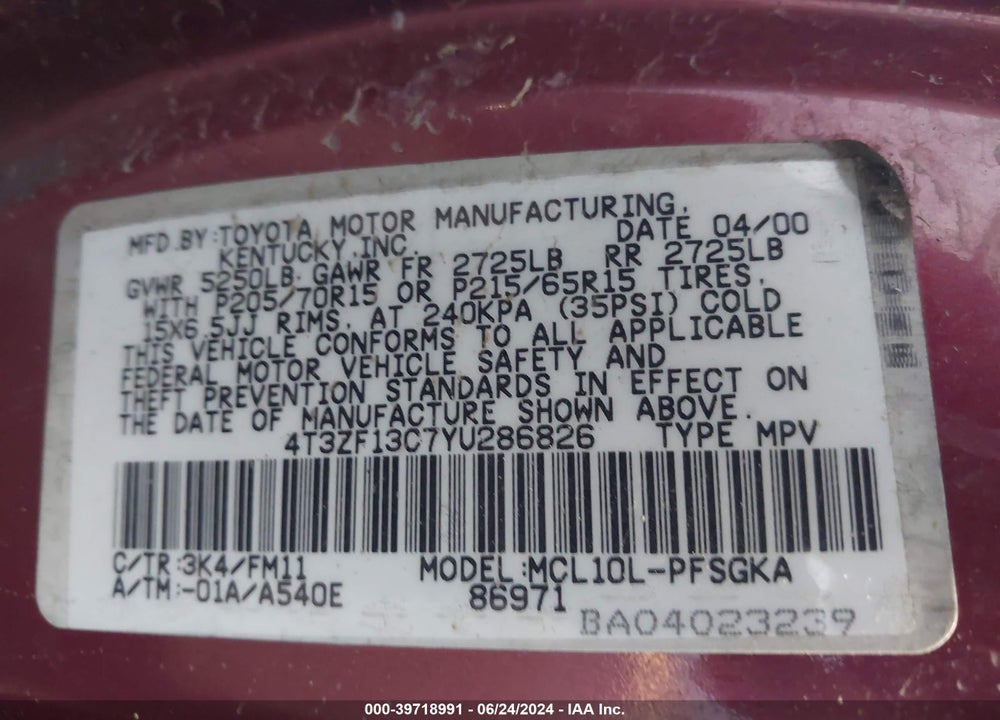 2000 TOYOTA SIENNA XLE VIN: 4T3ZF13C7YU286826