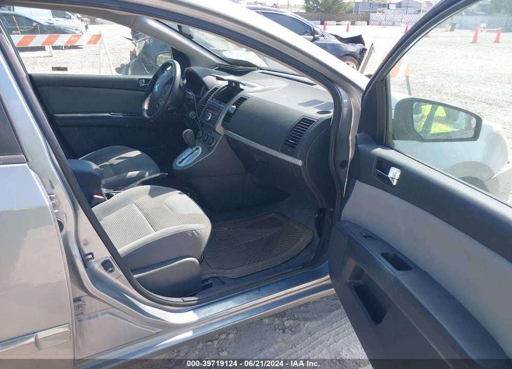 2010 NISSAN SENTRA 2.0S VIN: 3N1AB6AP5AL649006