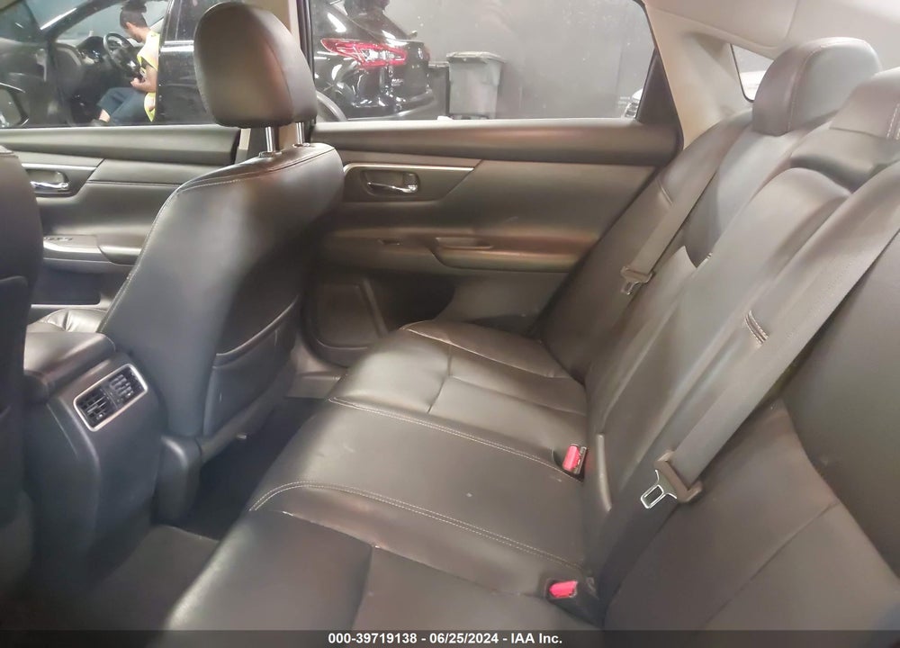 2017 NISSAN ALTIMA VIN: 1N4AL3AP4HC189549