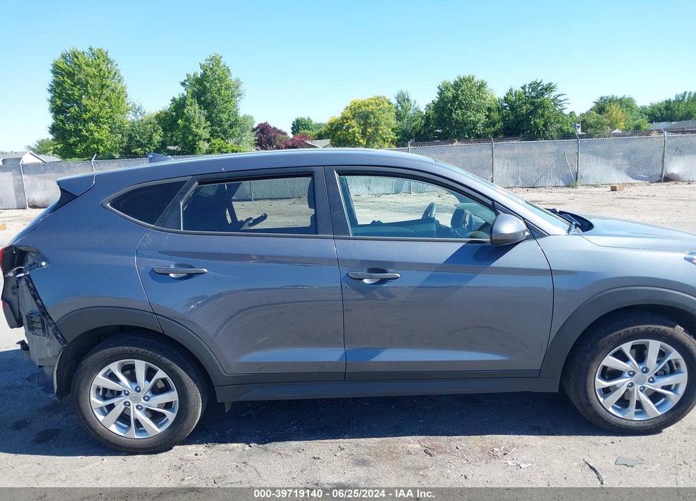 2021 HYUNDAI TUCSON SE VIN: KM8J2CA45MU300368