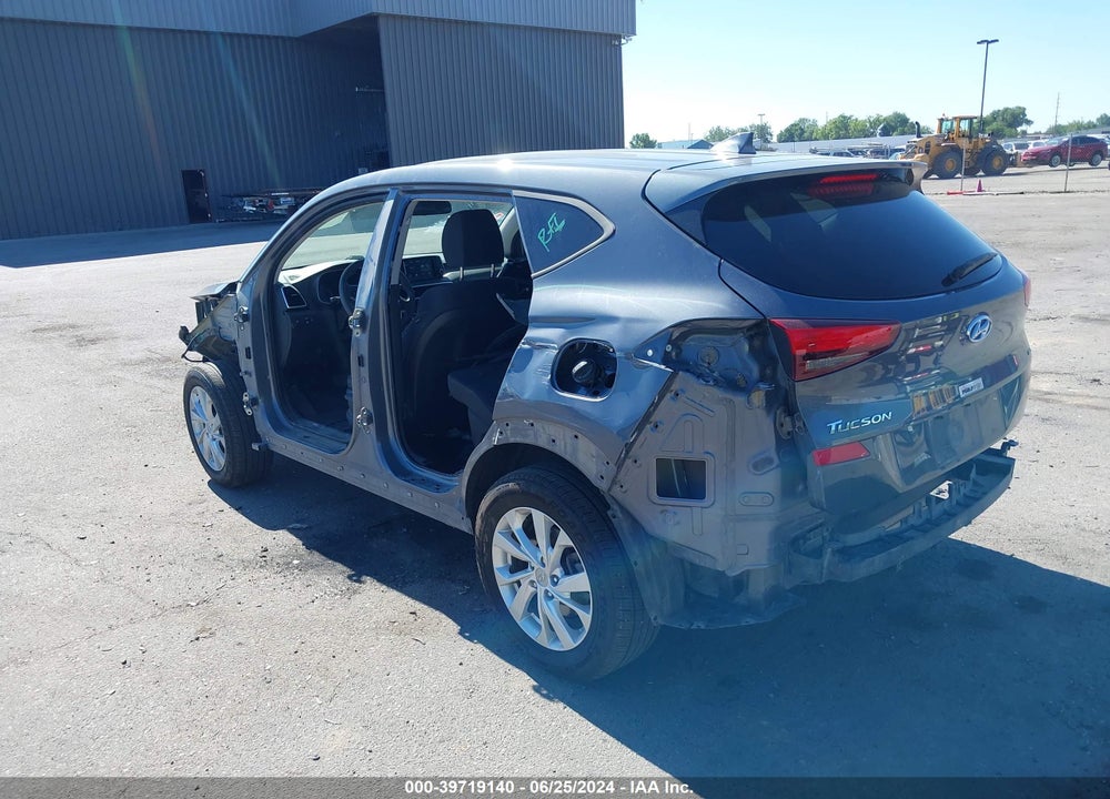 2021 HYUNDAI TUCSON SE VIN: KM8J2CA45MU300368