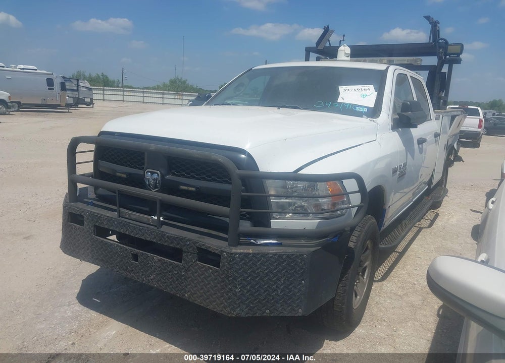 2018 RAM 2500 TRADESMAN 4X2 8' BOX VIN: 3C6UR4HJ7JG274618