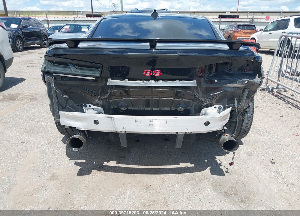 2017 CHEVROLET CAMARO 1SS VIN: 1G1FF1R70H0208589