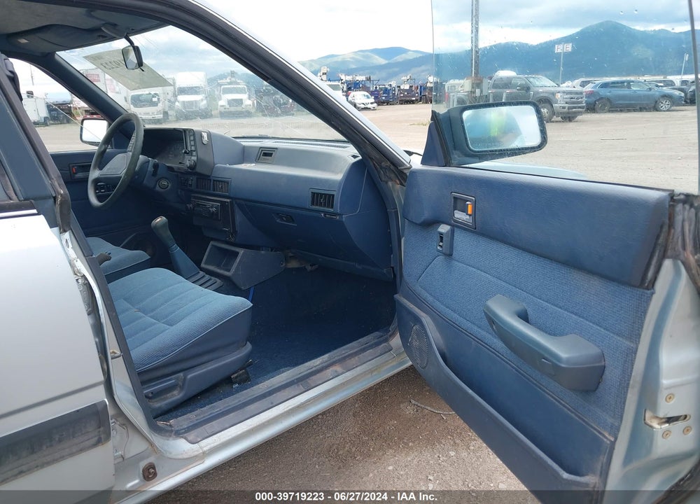 1992 SUBARU LOYALE VIN: JF2AN52B5ND413485
