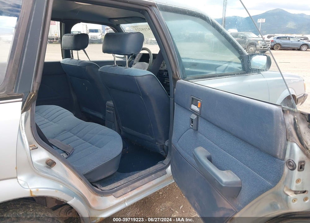1992 SUBARU LOYALE VIN: JF2AN52B5ND413485