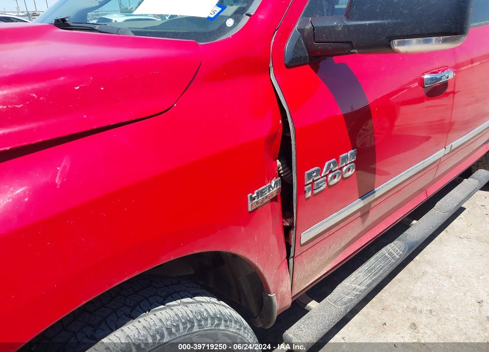 2017 RAM 1500 VIN: 3C6RR7LT8HG511837