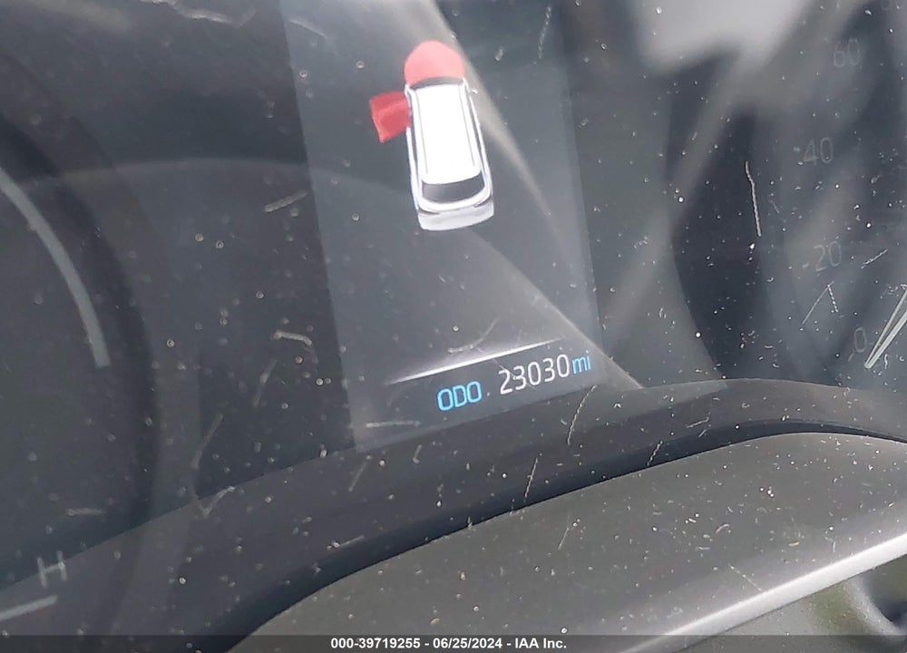 2024 TOYOTA SIENNA XLE VIN: 5TDJRKEC9RS182395