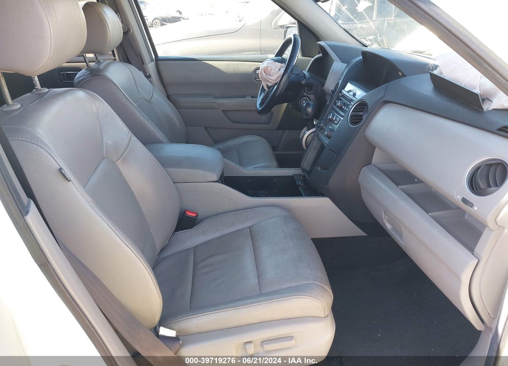 2012 HONDA PILOT EX-L VIN: 5FNYF4H51CB055703
