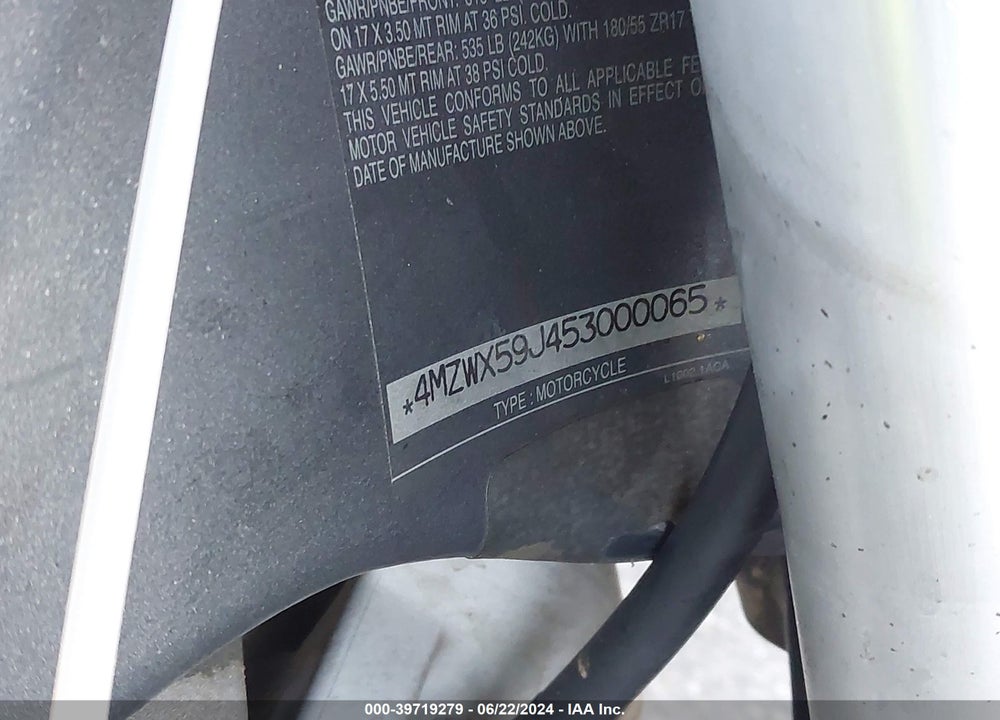 2005 BUELL XB12SCG VIN: 4MZWX59J453000065