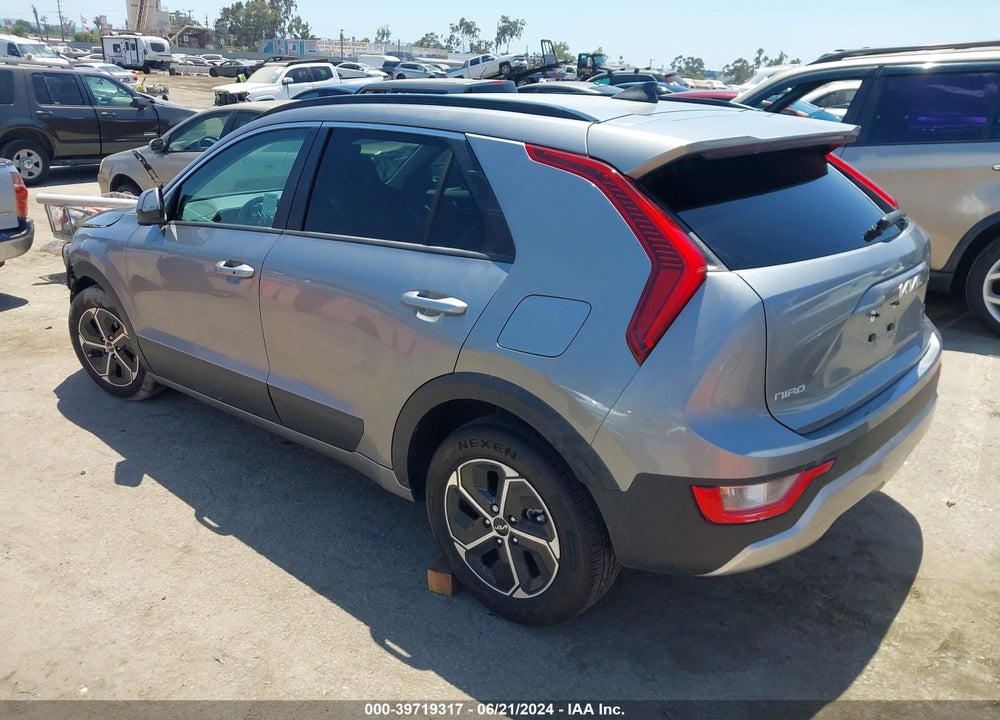 2023 KIA NIRO EX VIN: KNDCR3LE7P5070667