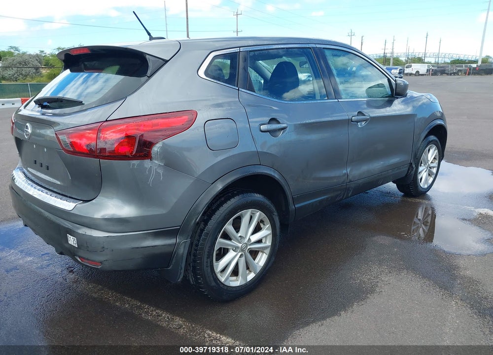 2018 NISSAN ROGUE SPORT S VIN: JN1BJ1CPXJW105022