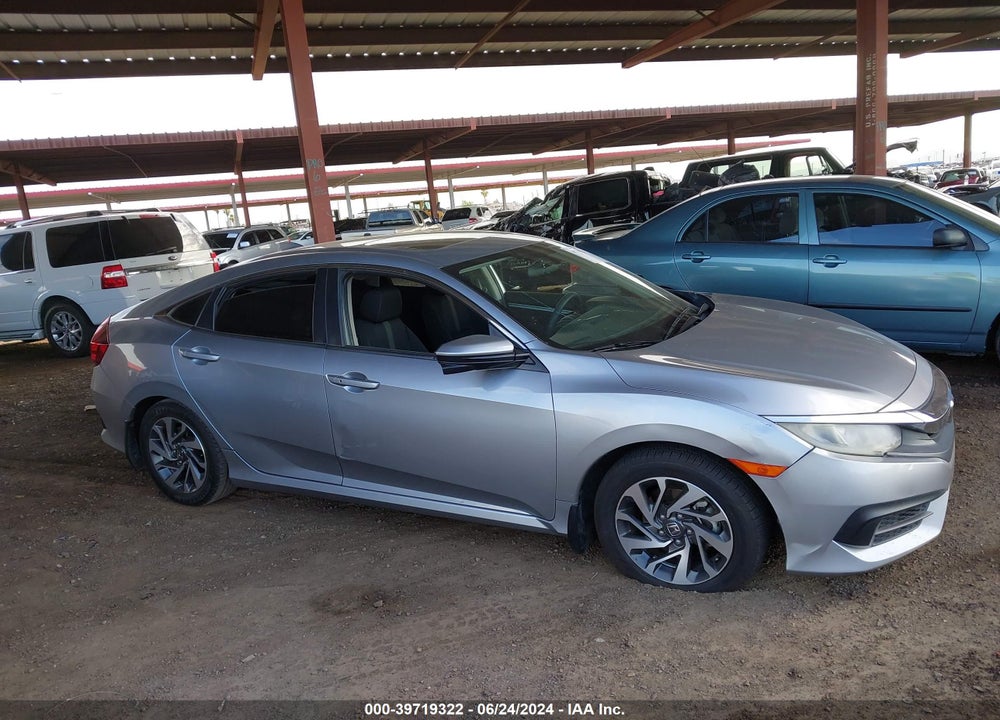 2018 HONDA CIVIC EX VIN: 19XFC2F7XJE009380