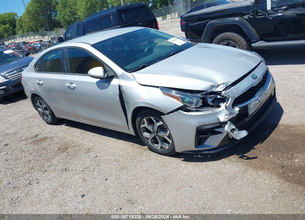 2021 KIA FORTE LXS VIN: 3KPF24AD7ME381162