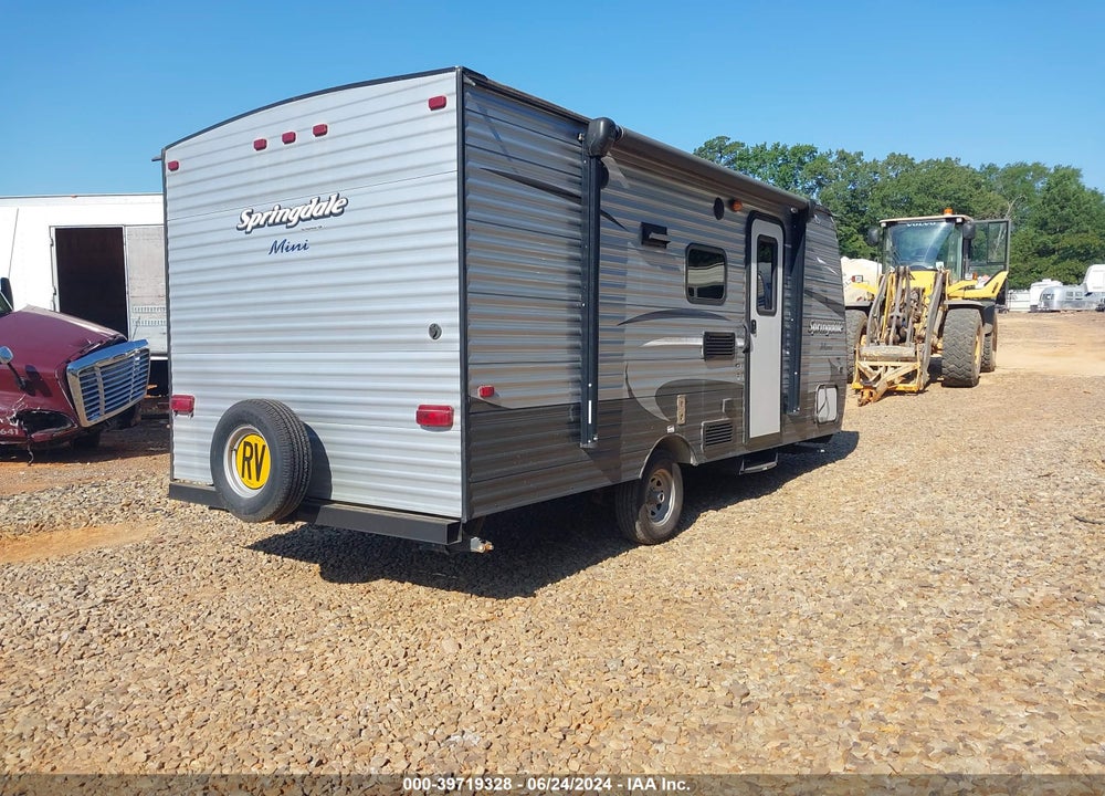 2018 KEYSTONE OTHER VIN: 4YDT18017JW152239