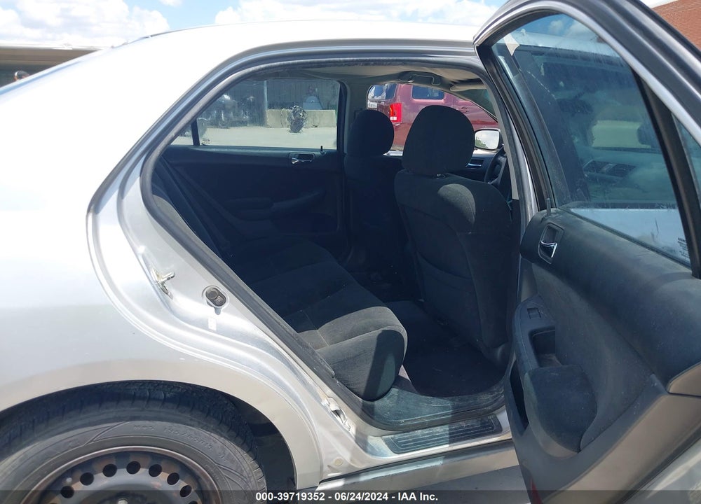 2007 HONDA ACCORD 2.4 VP VIN: 1HGCM56157A195131