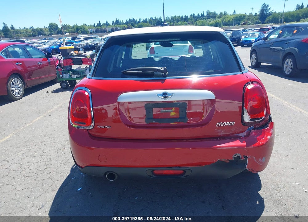 2015 MINI HARDTOP COOPER VIN: WMWXS5C51FT828897