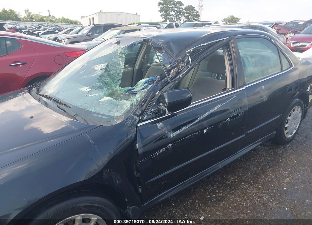2002 HONDA ACCORD 2.3 LX VIN: 1HGCG55412A162591