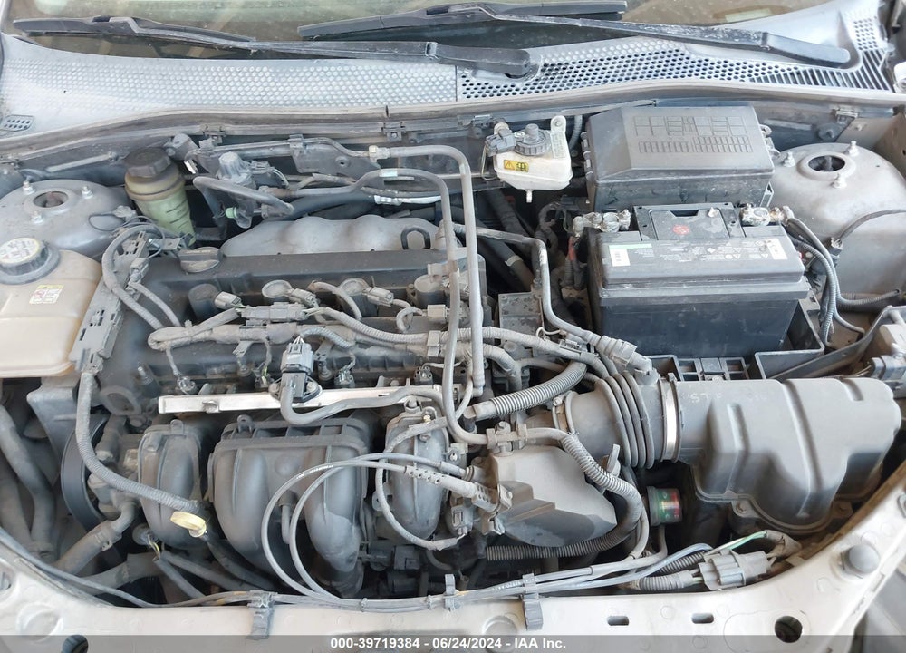 2005 FORD FOCUS ZX4 VIN: 1FAFP34N95W309649