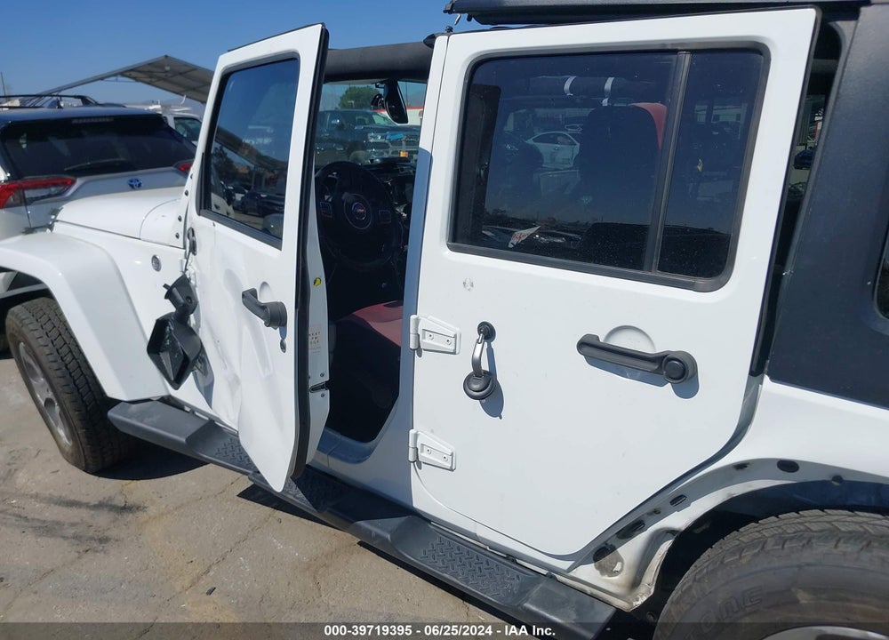 2018 JEEP WRANGLER JK UNLIMITED SAHARA 4X4 VIN: 1C4HJWEG8JL938515