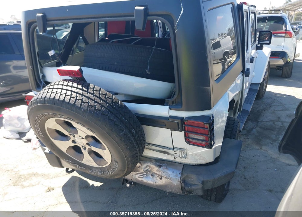 2018 JEEP WRANGLER JK UNLIMITED SAHARA 4X4 VIN: 1C4HJWEG8JL938515