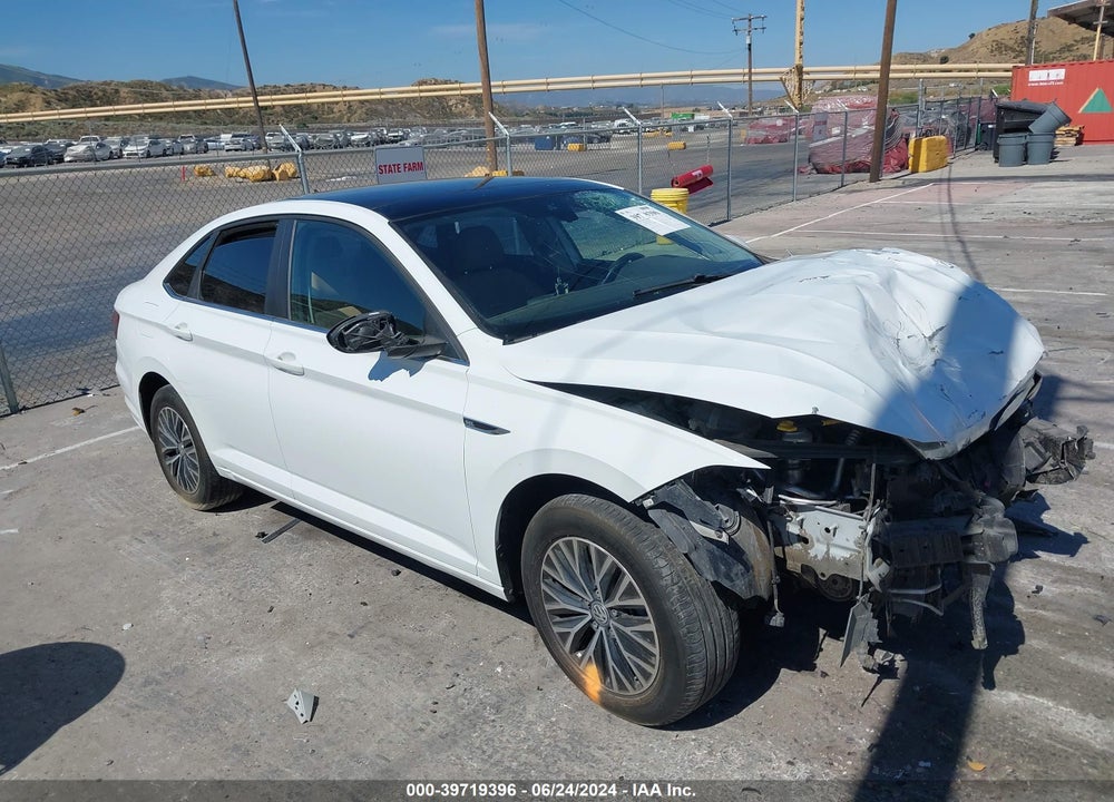 2019 VOLKSWAGEN JETTA 1.4T SEL VIN: 3VWE57BU4KM004565
