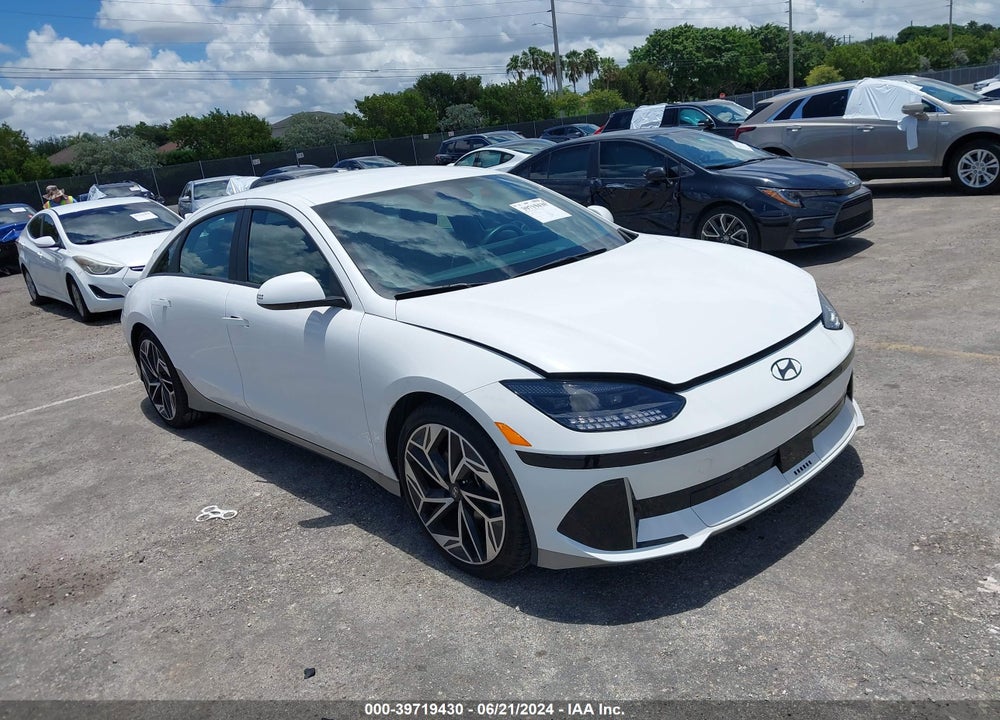 2023 HYUNDAI IONIQ 6 SEL VIN: KMHM34AAXPA033577