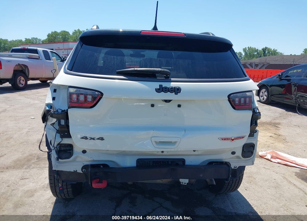 2019 JEEP COMPASS TRAILHAWK 4X4 VIN: 3C4NJDDB5KT811238