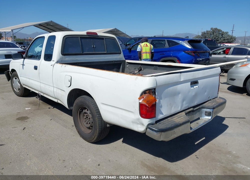 1998 TOYOTA TACOMA VIN: 4TAVL52N7WZ136984
