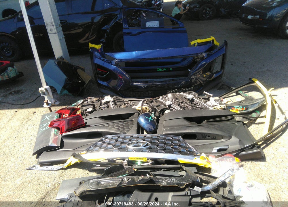 2020 HYUNDAI SANTA FE SEL VIN: 5NMS33AD5LH275743
