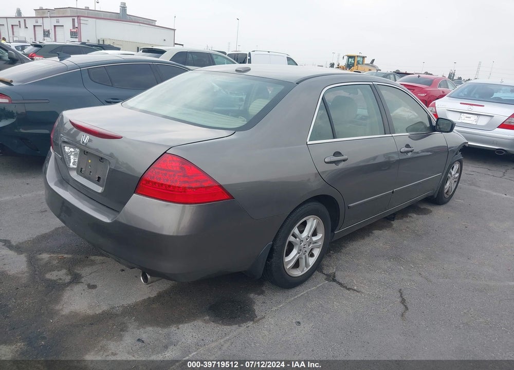 2007 HONDA ACCORD 2.4 EX VIN: 1HGCM56897A117710