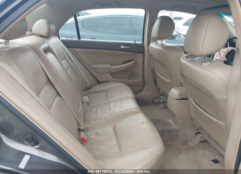 2007 HONDA ACCORD 2.4 EX VIN: 1HGCM56897A117710