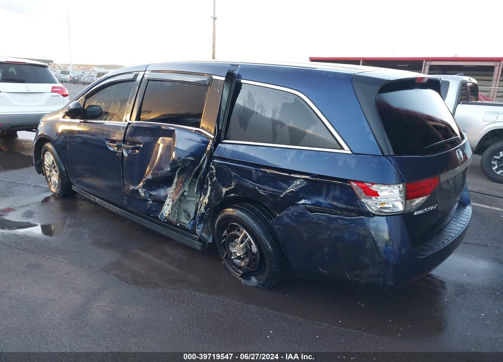 2015 HONDA ODYSSEY LX VIN: 5FNRL5H20FB020826