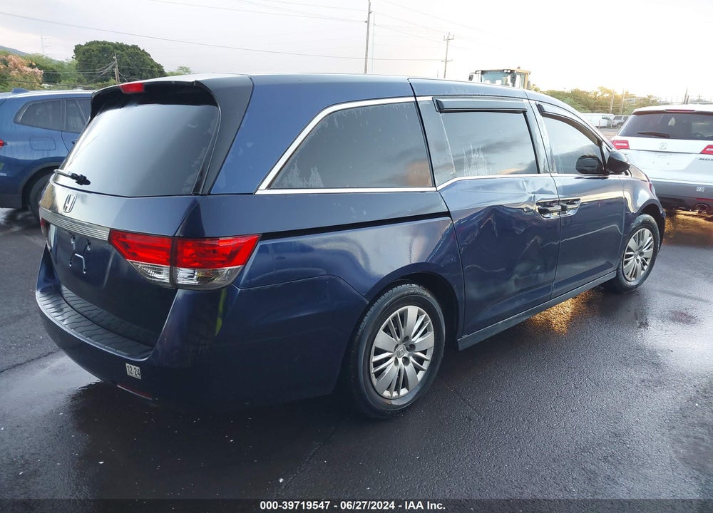 2015 HONDA ODYSSEY LX VIN: 5FNRL5H20FB020826