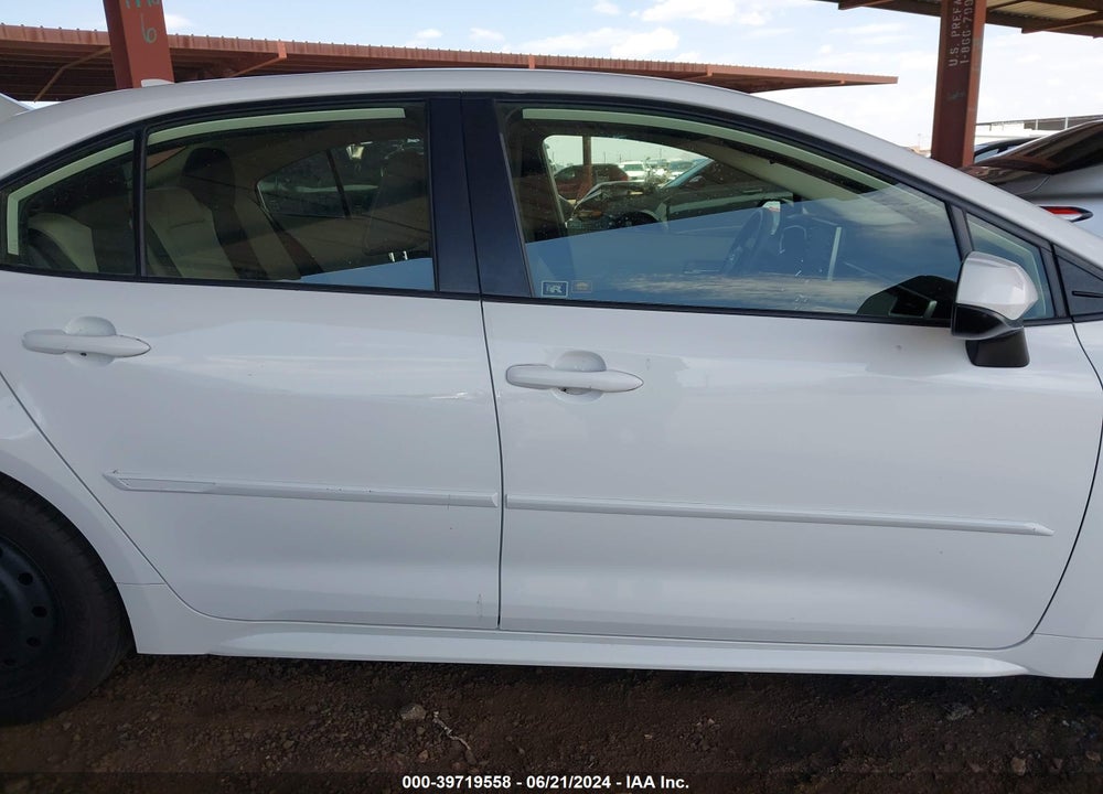 2020 TOYOTA COROLLA LE VIN: JTDEPRAE5LJ022574