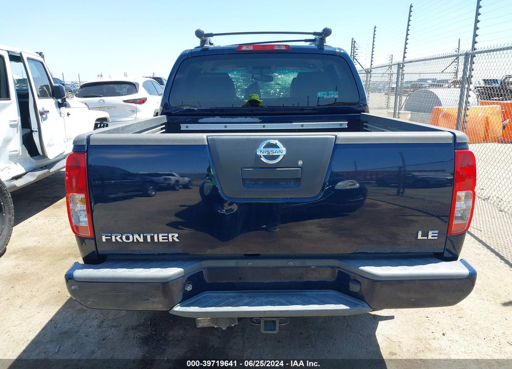 2008 NISSAN FRONTIER LE VIN: 1N6AD07UX8C442356