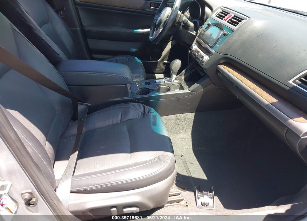 2017 SUBARU OUTBACK 3.6R LIMITED VIN: 4S4BSENC9H3371800