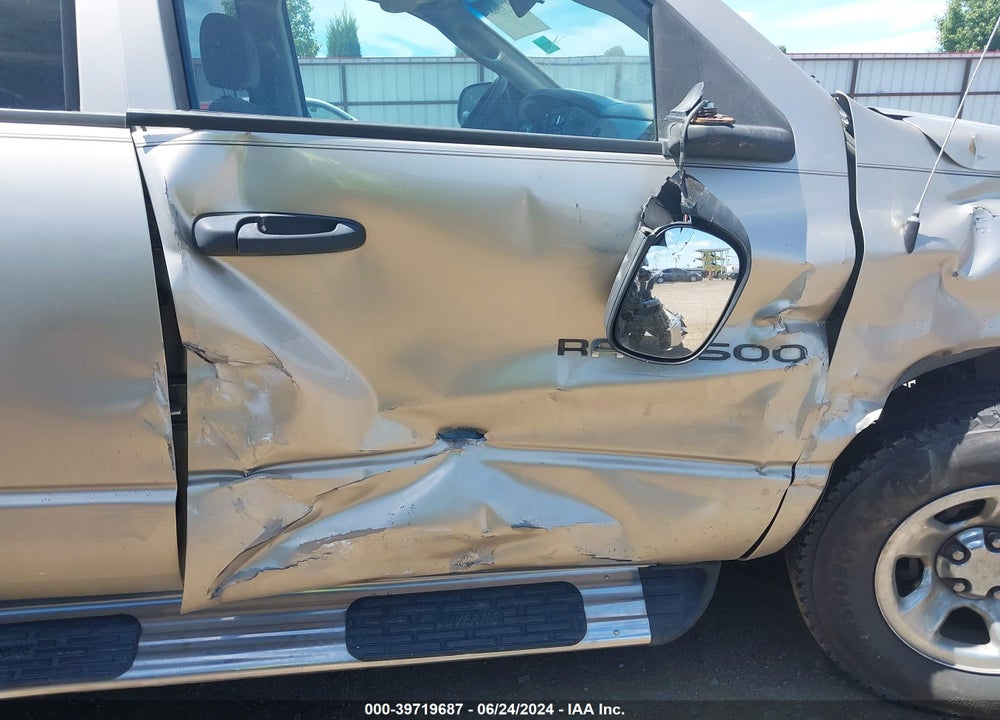2003 DODGE RAM 1500 SLT/LARAMIE/ST VIN: 1D7HU18Z63J558648