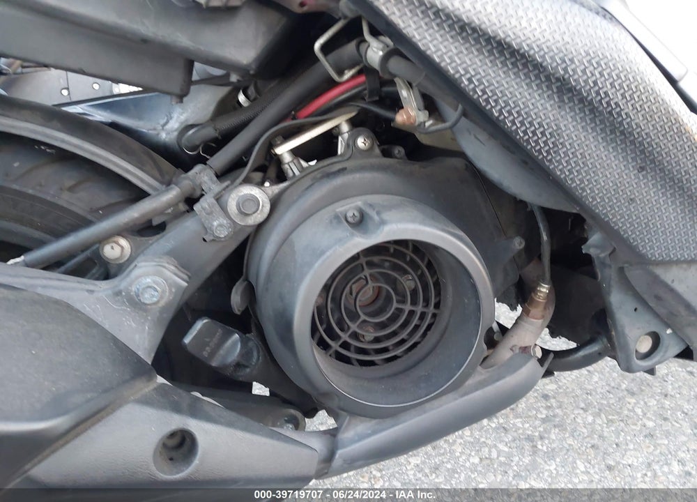 2020 YAMAHA YW125 VIN: RKRSEB1Y6LA005172