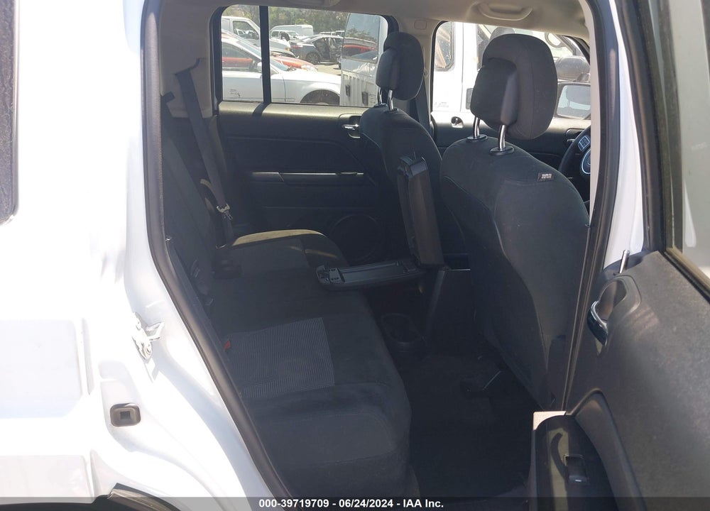 2016 JEEP PATRIOT SPORT VIN: 1C4NJPBA3GD815006